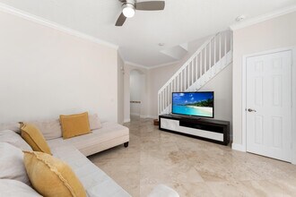 774 Seaview Dr in North Palm Beach, FL - Foto de edificio - Building Photo