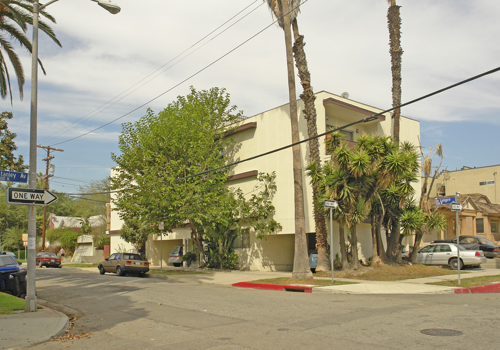 7655 De Longpre Ave in Los Angeles, CA - Building Photo