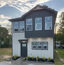 11179 Apple Tree in Willis, TX - Building Photo - Building Photo