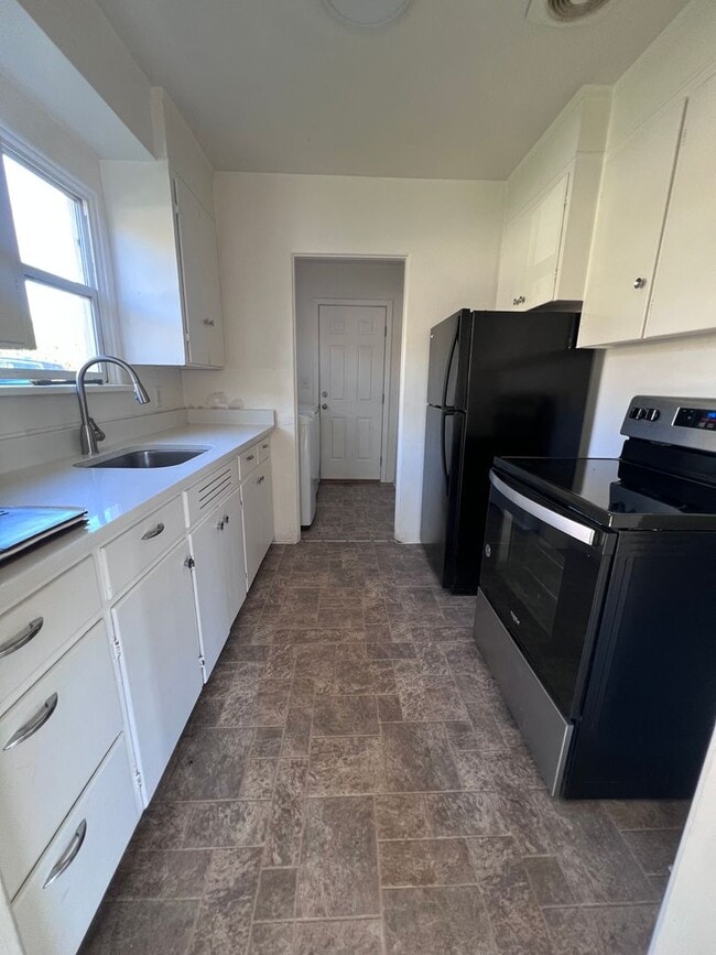 property at 1506 9th St