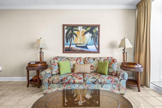 365 E Beach Blvd