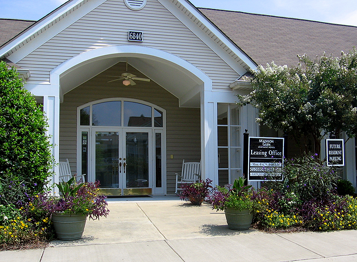 Madison Glen in Raleigh, NC - Building Photo