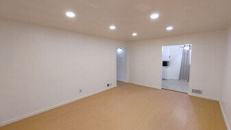 1018 Palomas Dr SE in Albuquerque, NM - Building Photo