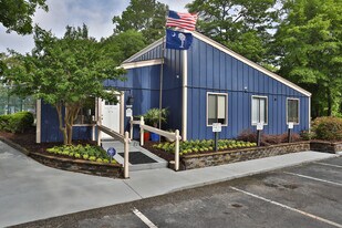 Landmark of Columbia in Columbia, SC - Building Photo
