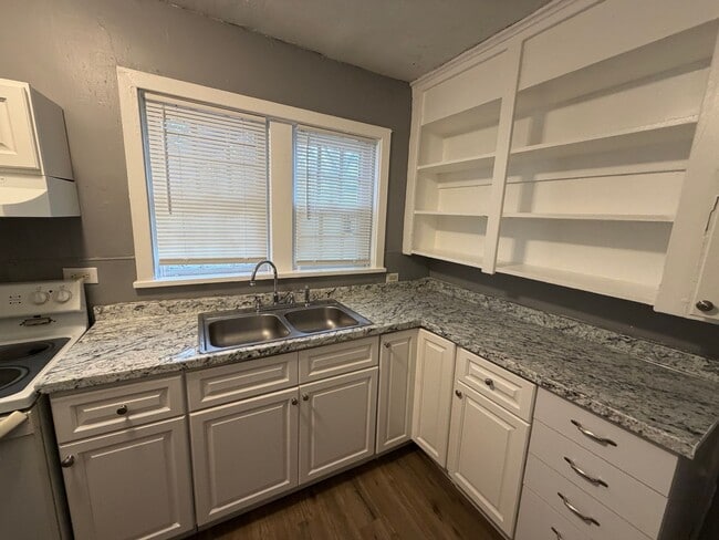 property at 109 Windsor St