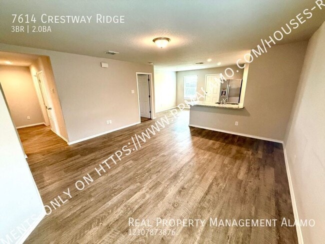 7614 Crestway Ridge in San Antonio, TX - Building Photo - Building Photo