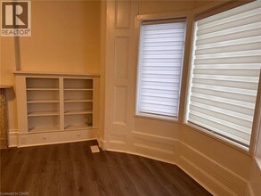 240 Dalhousie St in Brantford, ON - Building Photo - Building Photo