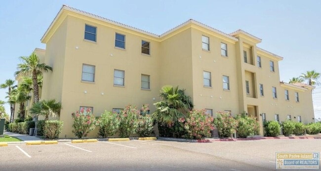 6410 Padre Blvd in South Padre Island, TX - Building Photo - Building Photo