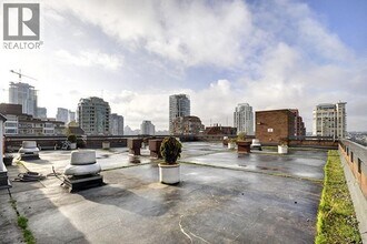1330 Burrard St in Vancouver, BC - Building Photo - Building Photo
