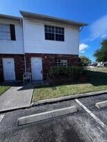 8927 Cochise Ln in Port Richey, FL - Building Photo