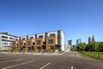 The Collins in Cleveland, OH - Building Photo - Building Photo