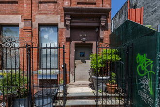 1031 Jefferson Ave in Brooklyn, NY - Building Photo - Building Photo