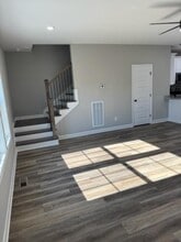 406 E Bledsoe St in Gallatin, TN - Building Photo - Building Photo