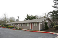 Greenview Terrace in Portland, OR - Foto de edificio - Building Photo