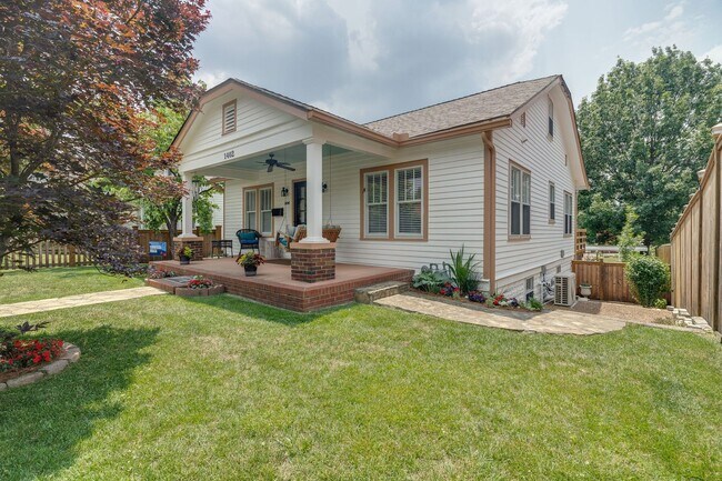 1402 Woodland St in Nashville, TN - Building Photo - Building Photo