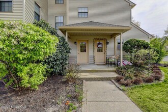 306 Larkspur Ln in Jackson Township, NJ - Building Photo - Building Photo