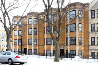 4899 N Hermitage Ave in Chicago, IL - Foto de edificio - Building Photo