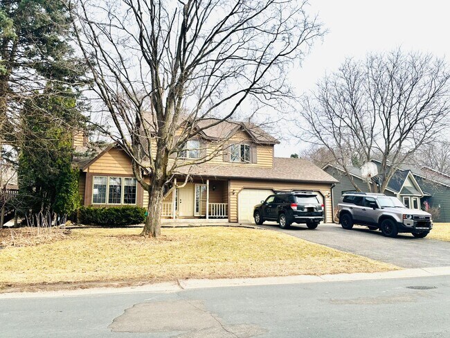 6656 Blue Heron Dr in Lino Lakes, MN - Building Photo - Building Photo