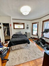 270 Harvard St, Unit 1 in Medford, MA - Building Photo - Building Photo