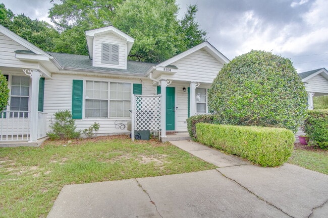 8504 Nantucket Pl in Pensacola, FL - Building Photo - Building Photo