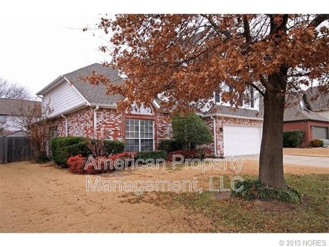 8934 S Erie Ave in Tulsa, OK - Building Photo - Building Photo