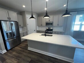 2448 Spring Breeze Dr in Leesburg, FL - Building Photo - Building Photo