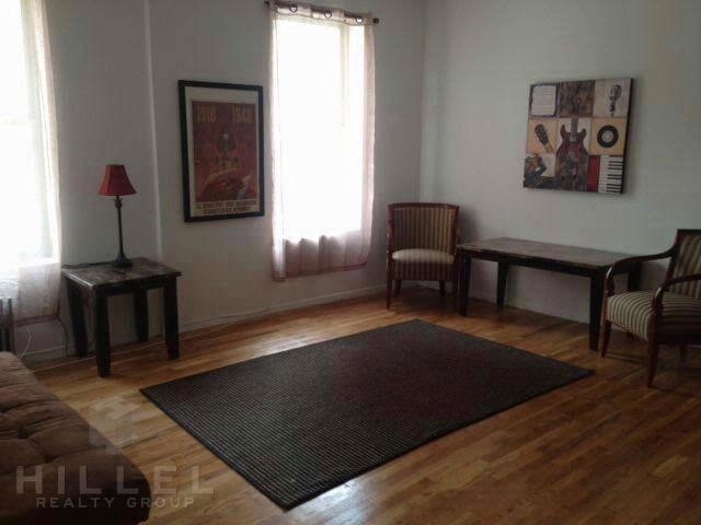 244 W 64th St-Unit -5B in New York, NY - Building Photo