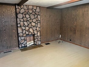 19 Franklin St in Greenville, PA - Building Photo - Building Photo