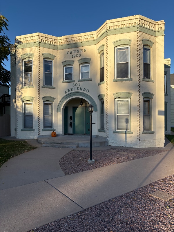 property at 301 W Abriendo Ave