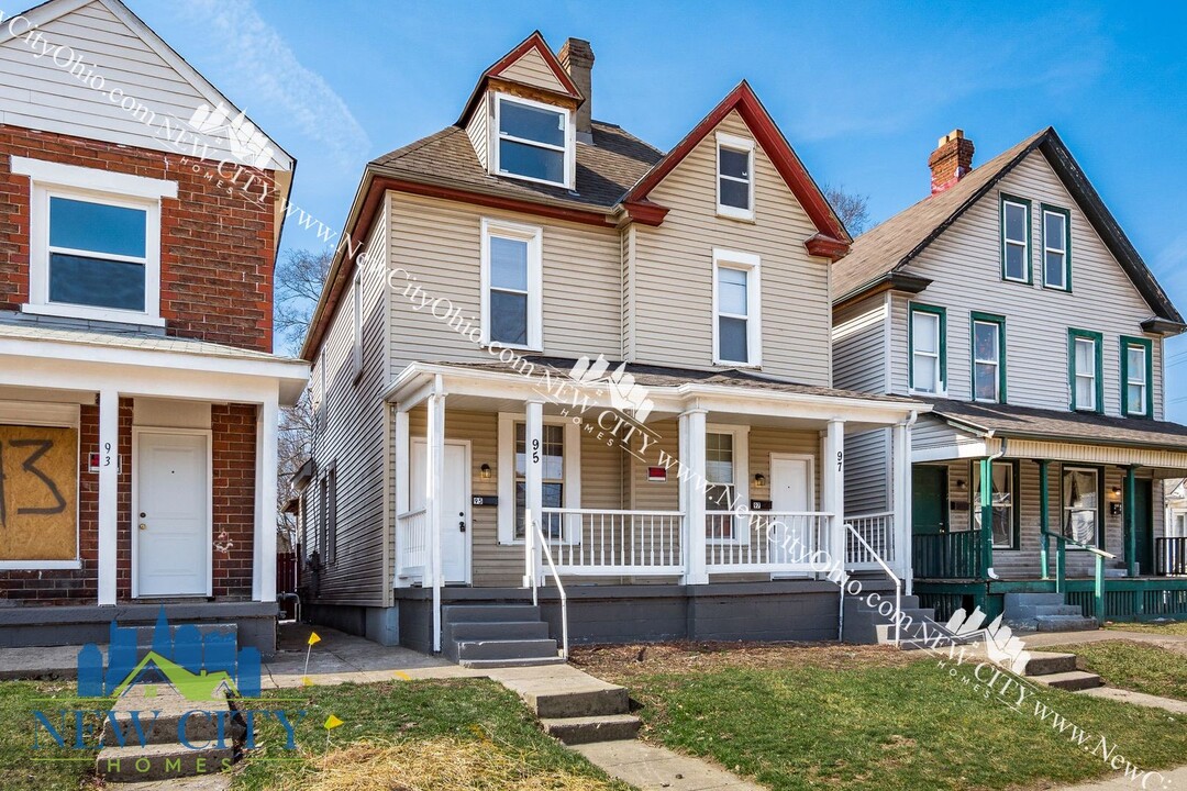 95-97-97 N Central Ave in Columbus, OH - Building Photo