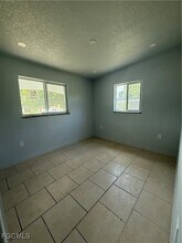 1533 Gardenia Ave in Ft. Myers, FL - Building Photo - Building Photo