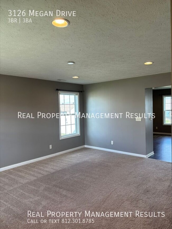 3126 Megan Dr in Newburgh, IN - Building Photo - Building Photo