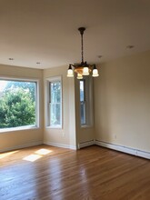 136 6th St NE, Unit Apt 2 in Washington, DC - Building Photo - Building Photo