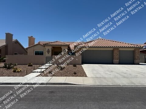 6841 N Bienville St in Las Vegas, NV - Building Photo