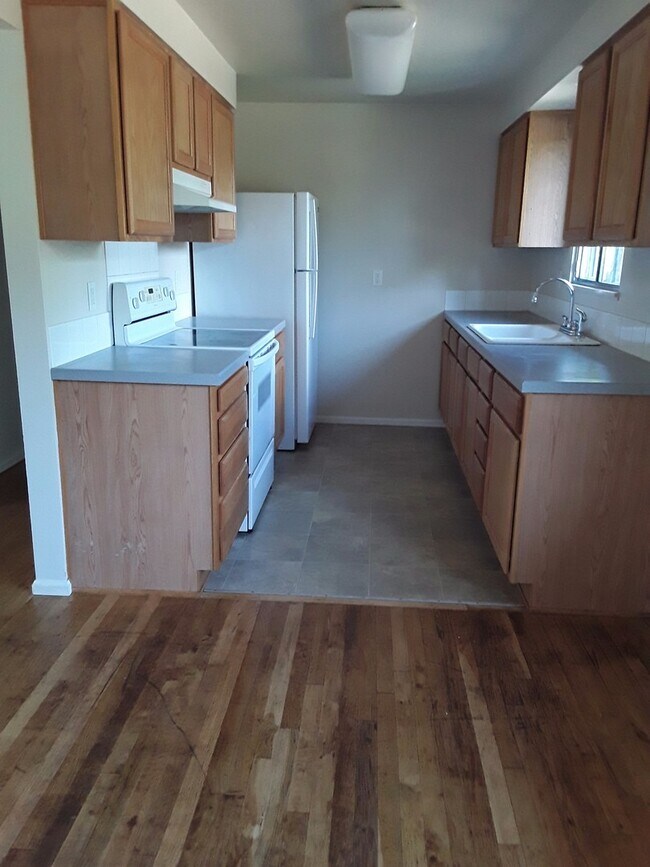 279 Dean Ave in Eugene, OR - Building Photo - Building Photo