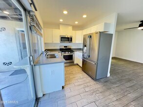 1021 W Mission Ln in Phoenix, AZ - Building Photo - Building Photo