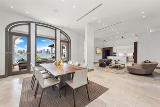 432 S Hibiscus Dr in Miami Beach, FL - Building Photo - Building Photo