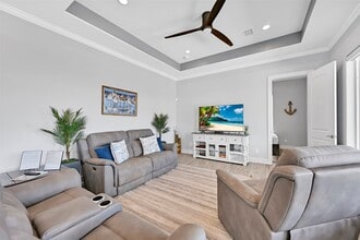 22915 Martes St in Galveston, TX - Foto de edificio - Building Photo