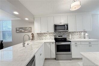 1950 SW Palm City Rd in Stuart, FL - Building Photo - Building Photo