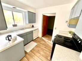 3800 Nicholson Rd in Vancouver, WA - Building Photo