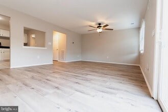 2 Fairfax Ct in Bordentown, NJ - Building Photo - Building Photo