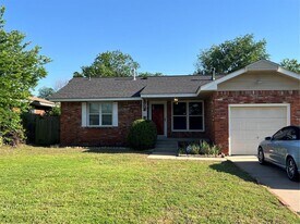 1842 NE 48th St in Oklahoma City, OK - Building Photo