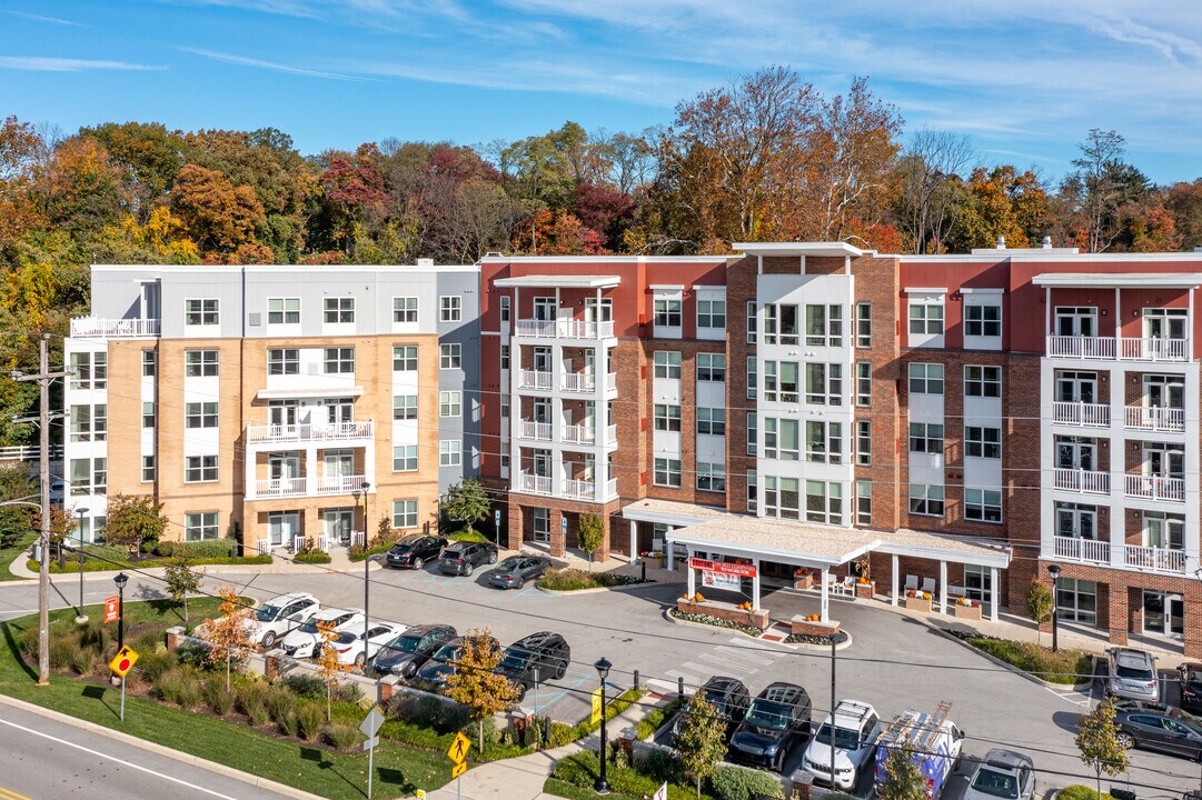 Brightview Devon in Wayne, PA - Foto de edificio