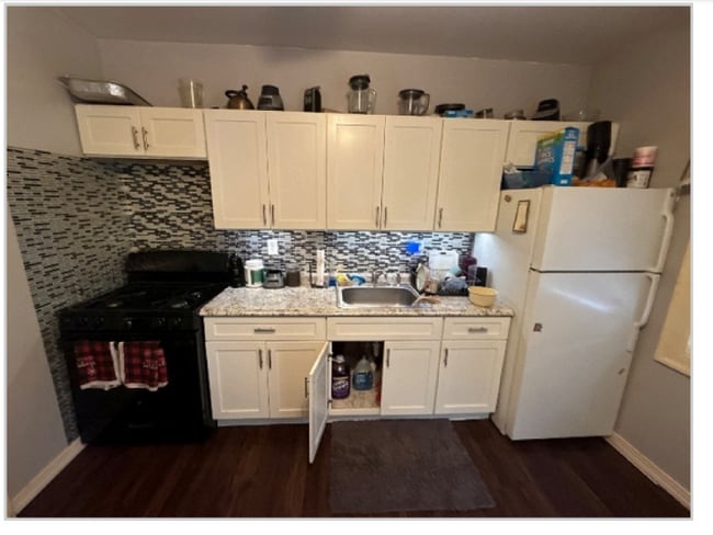 105 Broad St in Mount Holly, NJ - Building Photo - Building Photo