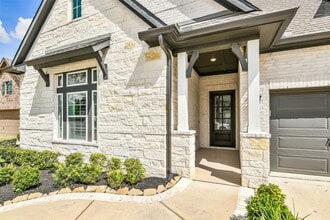 15226 Sandstone Outcrop Dr in Cypress, TX - Building Photo - Building Photo