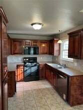 1457 Prairie View Ave in Elkins, AR - Building Photo - Building Photo