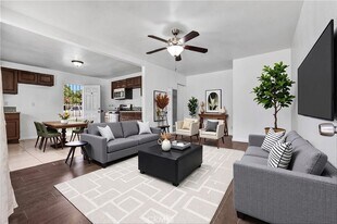 1401 E 118th St in Los Angeles, CA - Building Photo