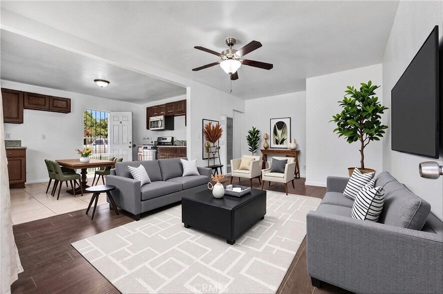 1401 E 118th St in Los Angeles, CA - Building Photo