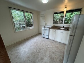 2238 Aulii St in Honolulu, HI - Building Photo - Building Photo