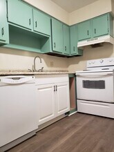 3824 NW 45th St in Gainesville, FL - Building Photo - Building Photo
